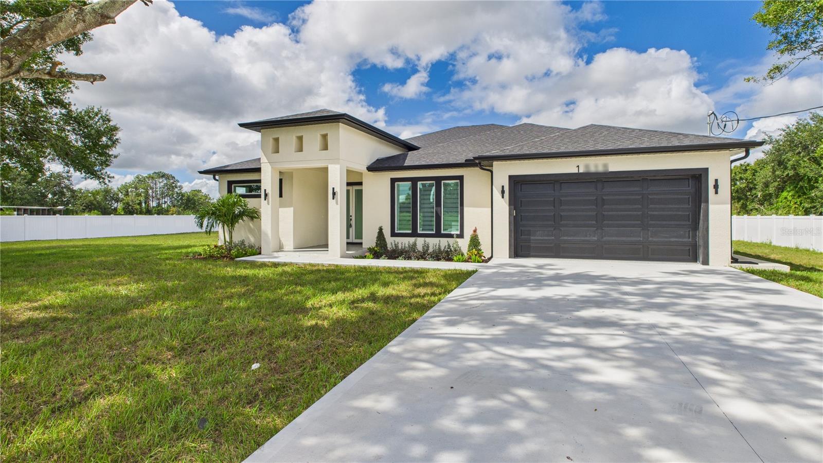 RUSKIN COLONY FARMS 01 EXT - Residential