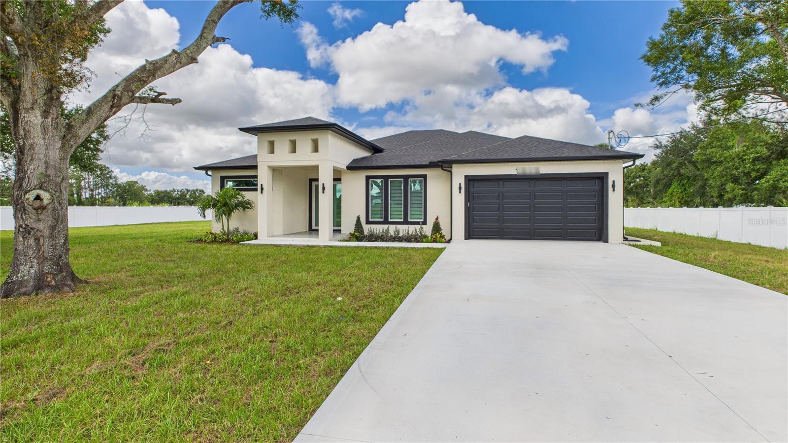 RUSKIN COLONY FARMS 01 EXT - Residential