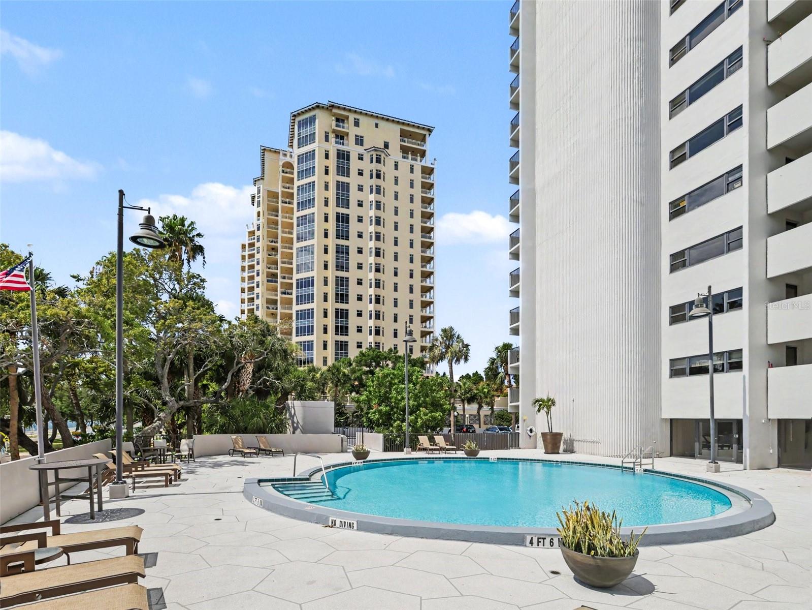 THE PINNACLE APTS A CONDO - Residential