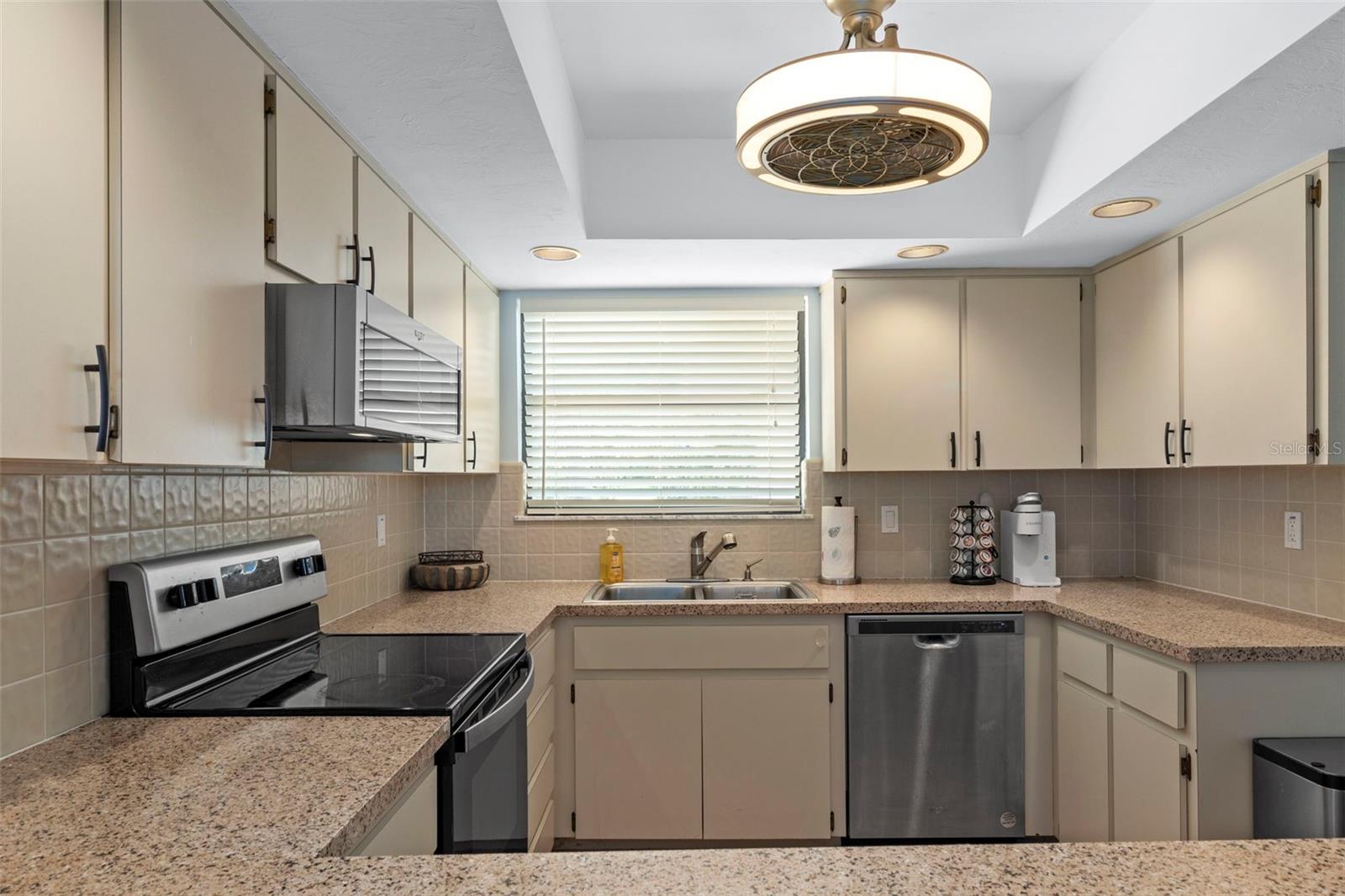 RIVERHAVEN VILLAGE - Residential