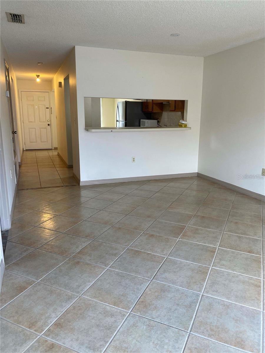 CARIBBEAN VILLAS - Residential Lease