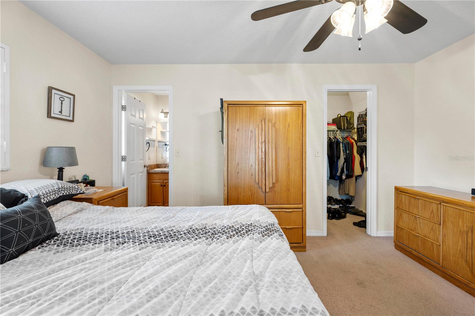SPRING HILL - Residential Lease