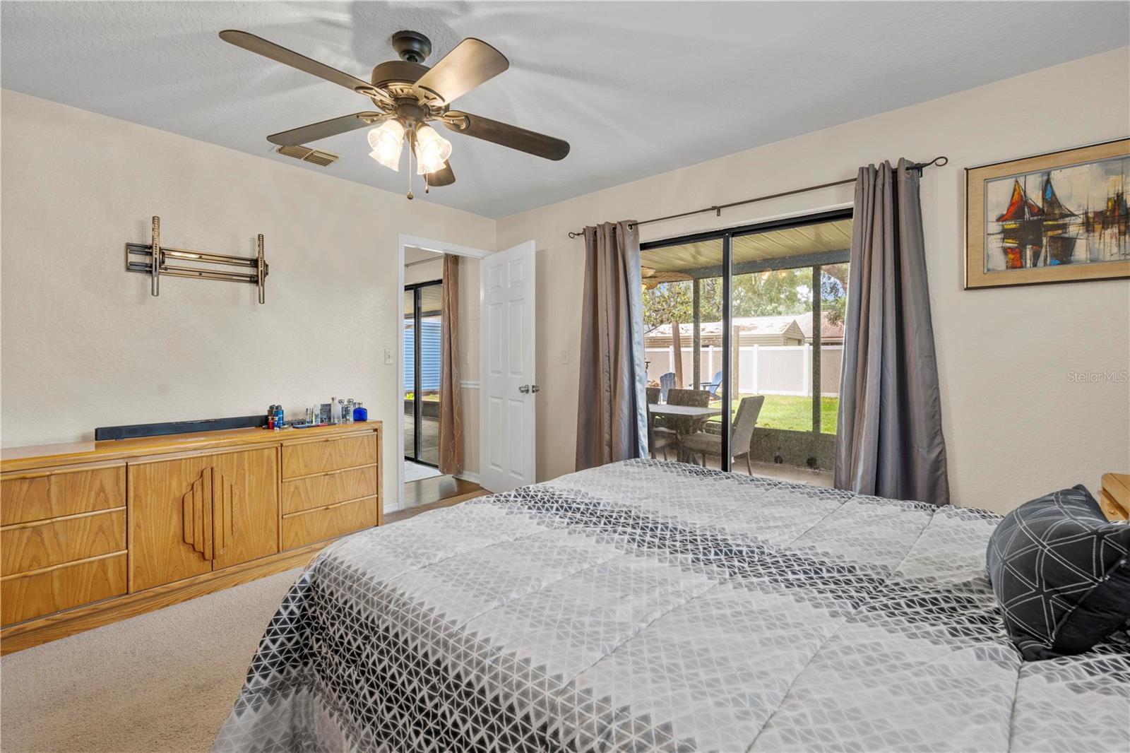 SPRING HILL - Residential Lease