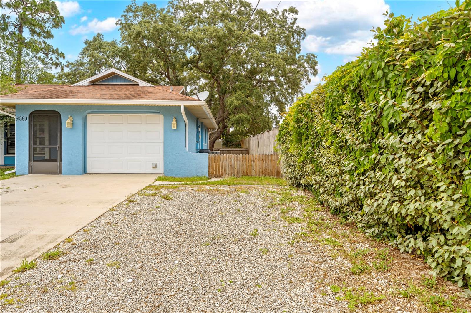 SPRING HILL - Residential Lease