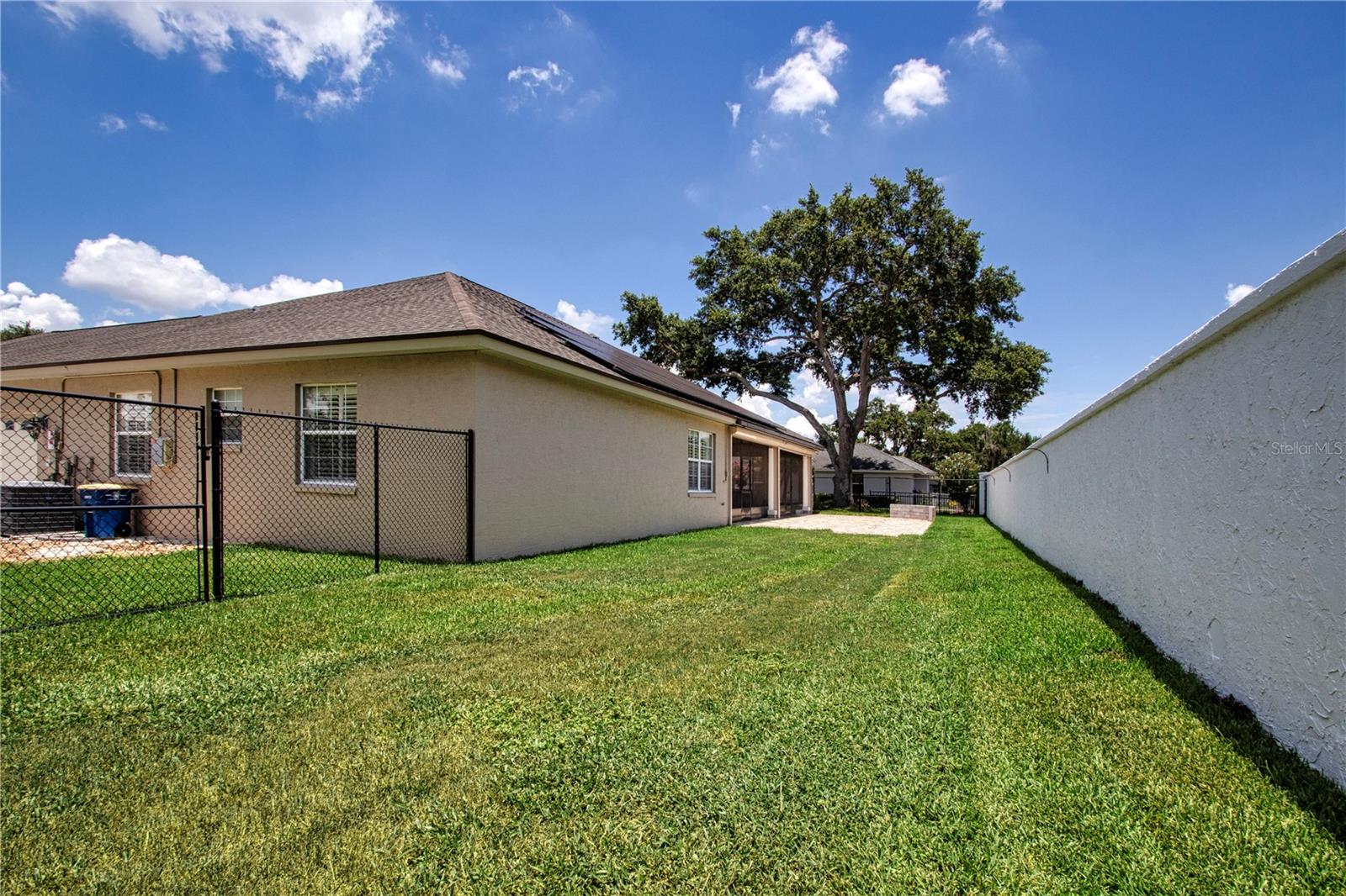 SQUARE LAKE PH 01 - Residential