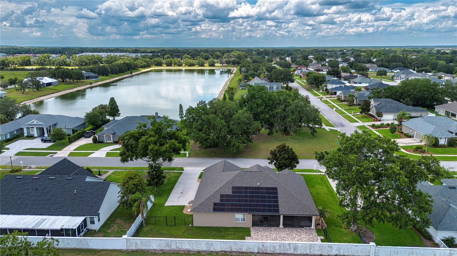 SQUARE LAKE PH 01 - Residential