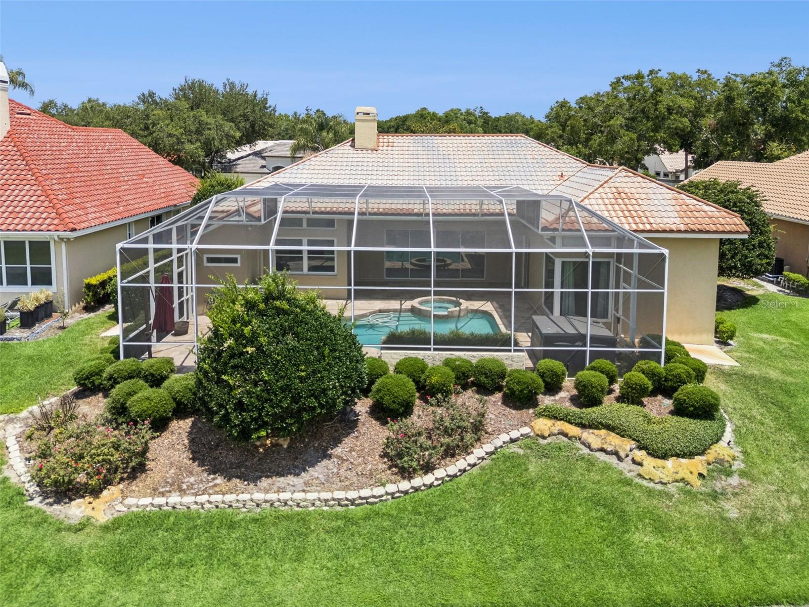 HEATHROW - MUIRFIELD VILLAGE - Residential