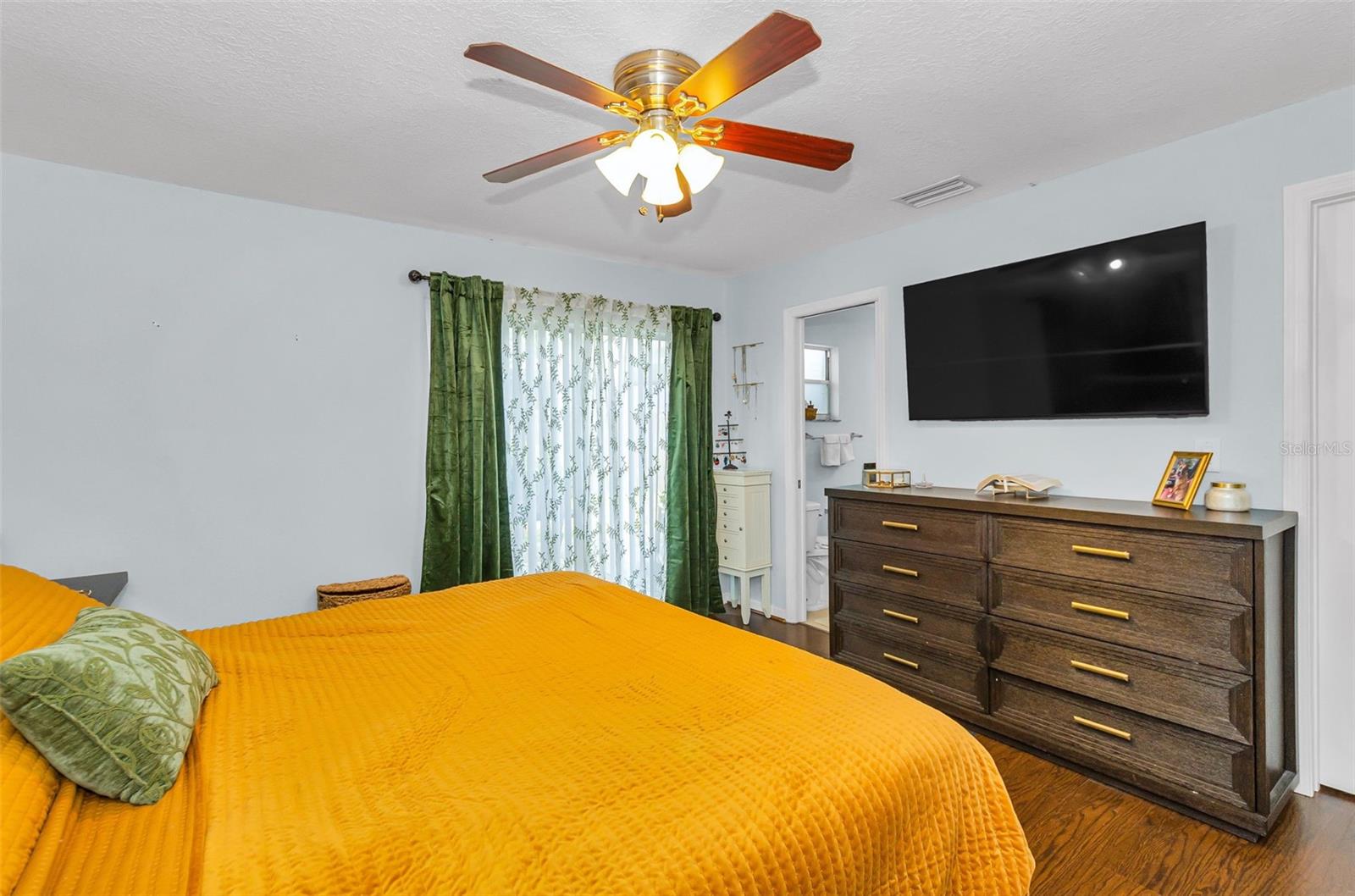 BEACON GROVES UNIT III - Residential