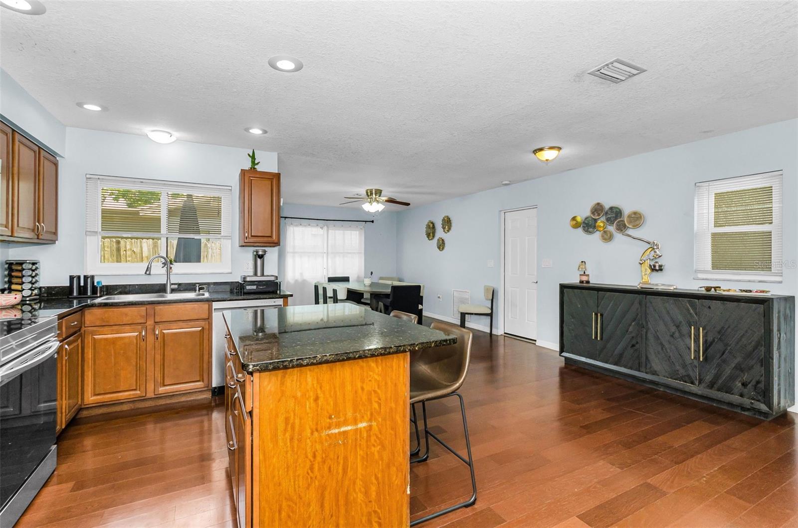 BEACON GROVES UNIT III - Residential