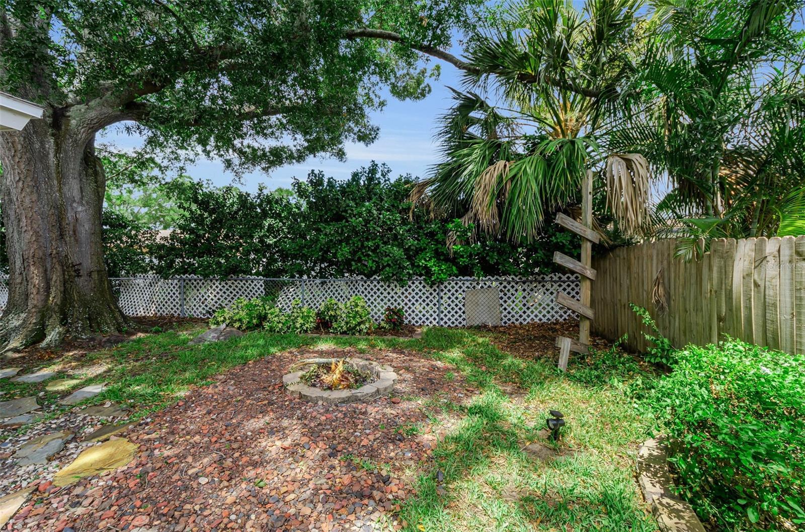 BEACON GROVES UNIT III - Residential