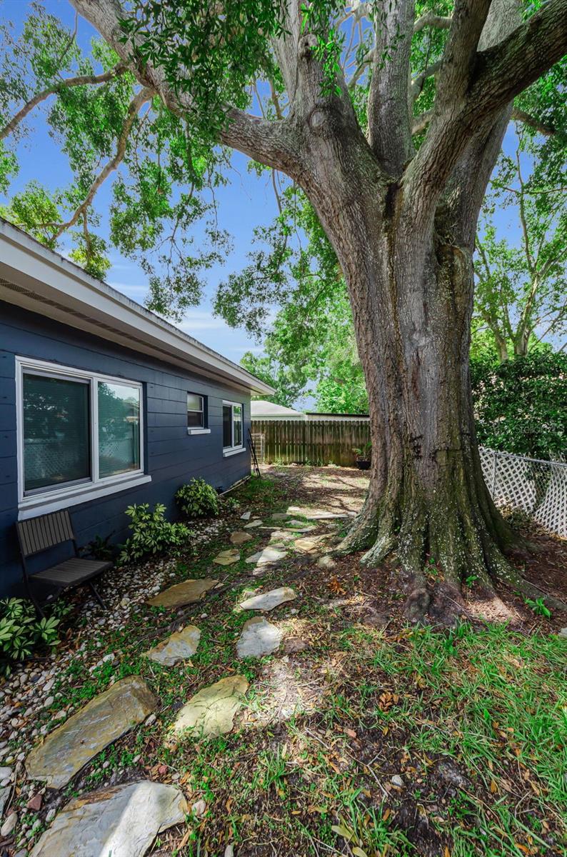 BEACON GROVES UNIT III - Residential