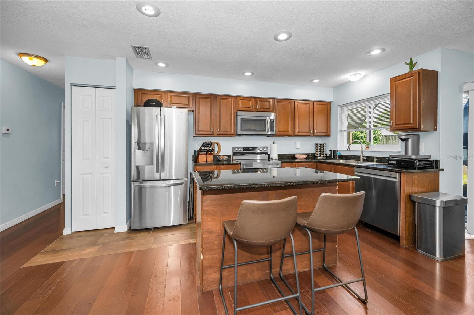 BEACON GROVES UNIT III - Residential