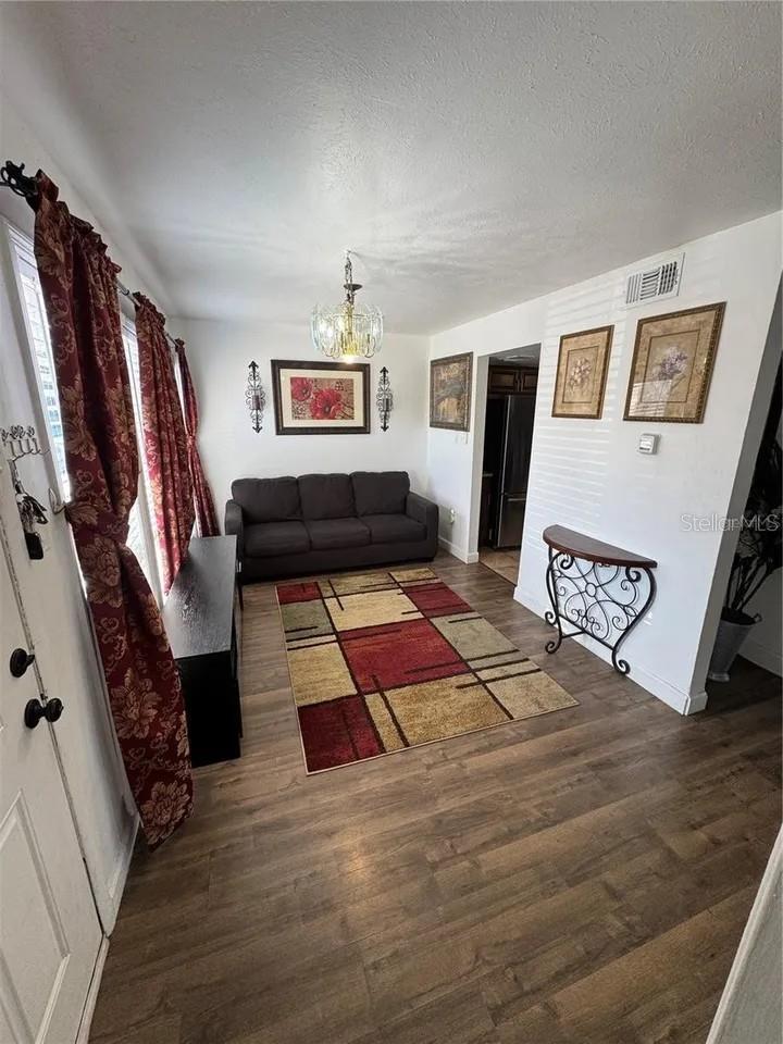 VILLAGE CONDO - Residential Lease