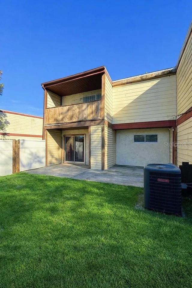 VILLAGE CONDO - Residential Lease