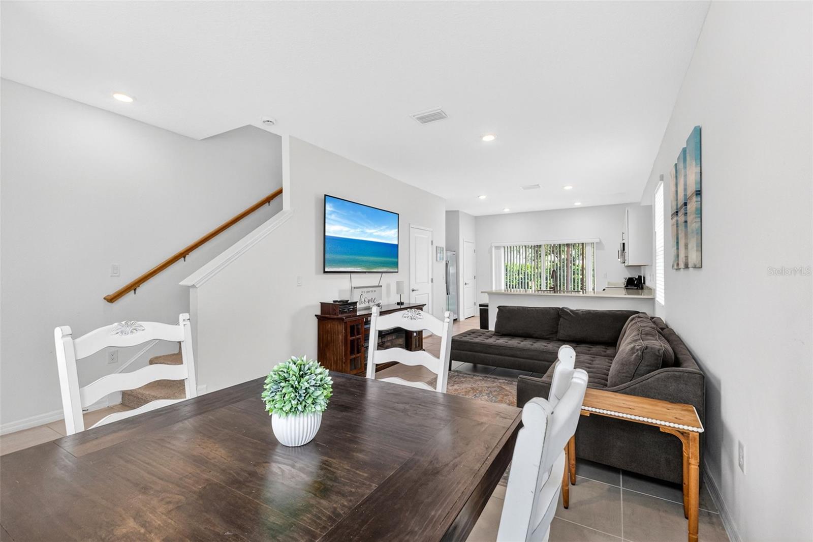 SKYE RANCH NBRHD 2 TWNHMS NORT - Residential