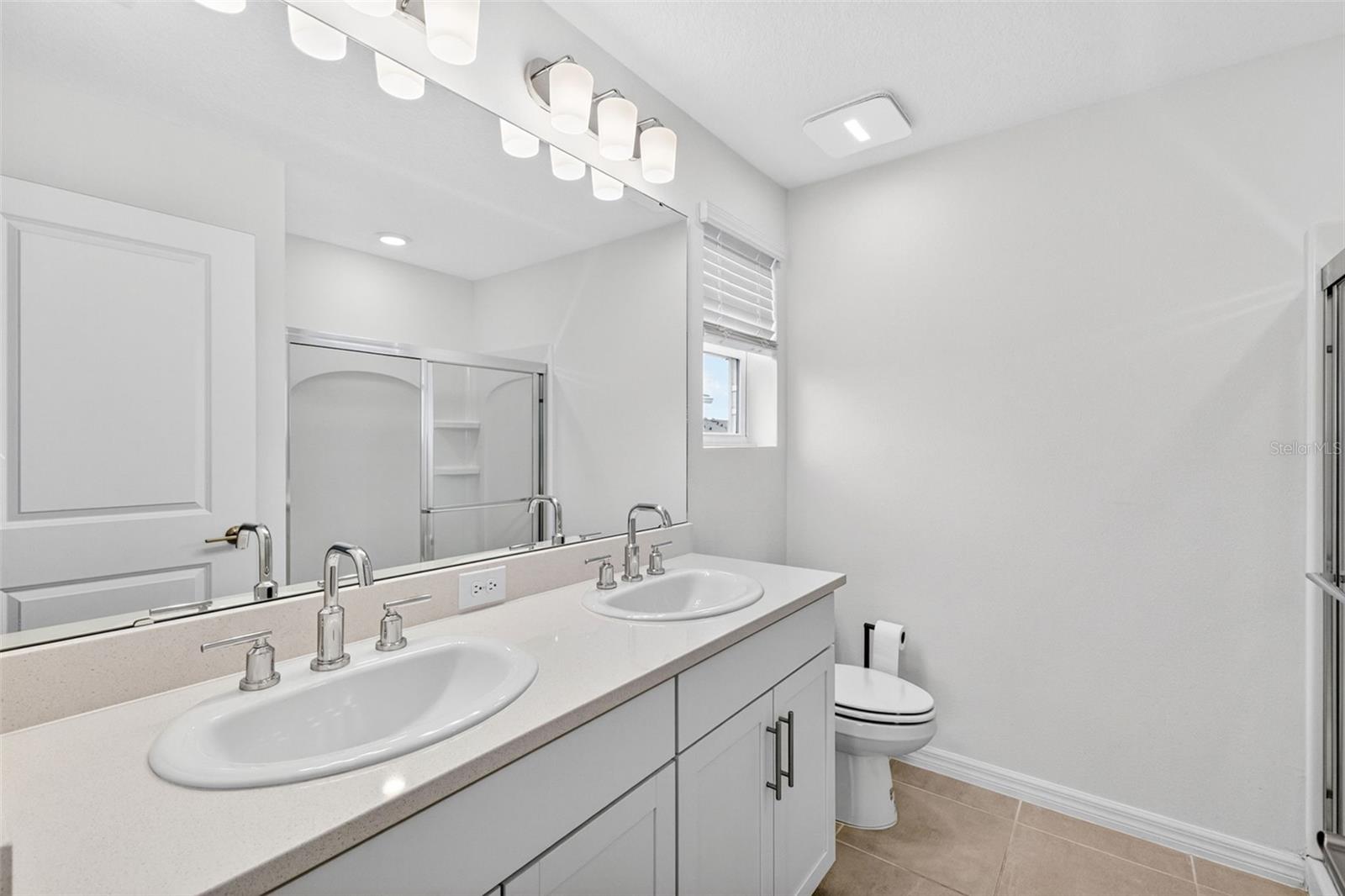 SKYE RANCH NBRHD 2 TWNHMS NORT - Residential