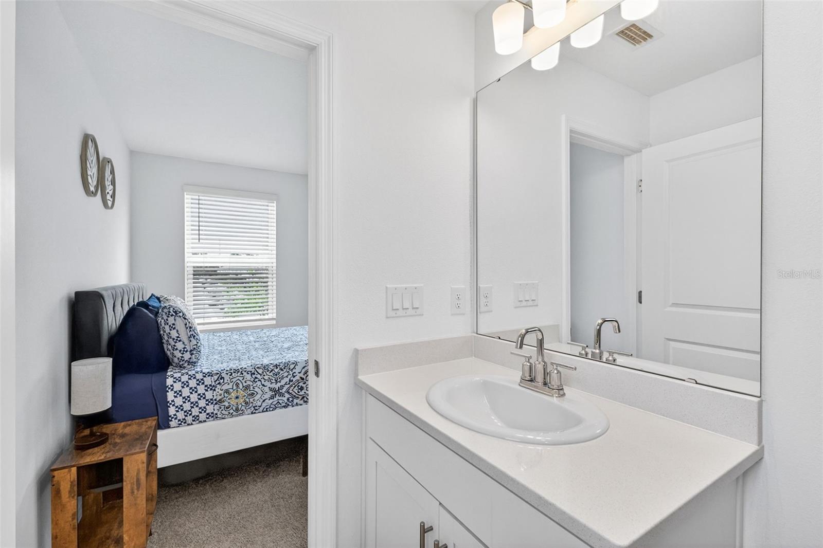 SKYE RANCH NBRHD 2 TWNHMS NORT - Residential