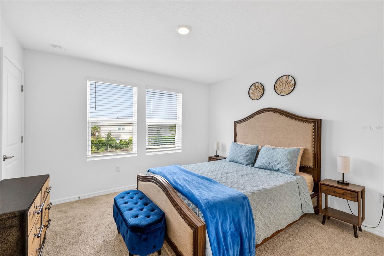 SKYE RANCH NBRHD 2 TWNHMS NORT - Residential
