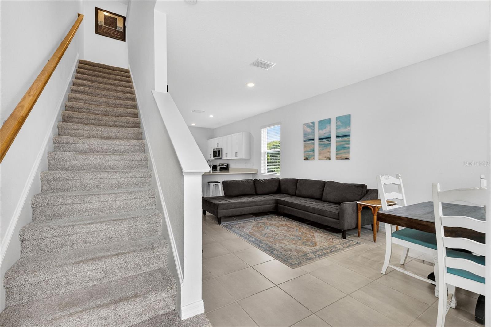 SKYE RANCH NBRHD 2 TWNHMS NORT - Residential