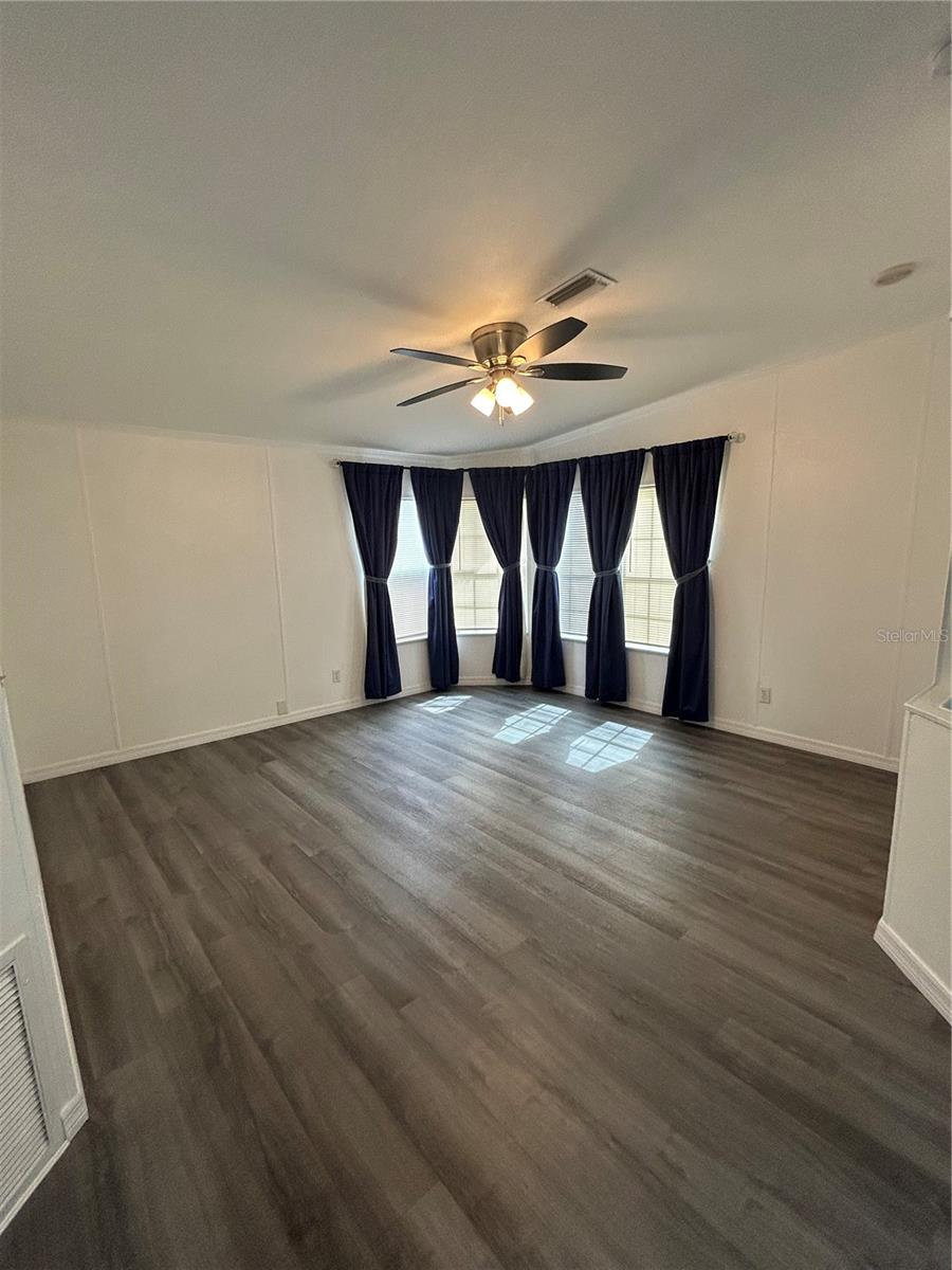 CHARLOTTE HIGHLANDS - Residential