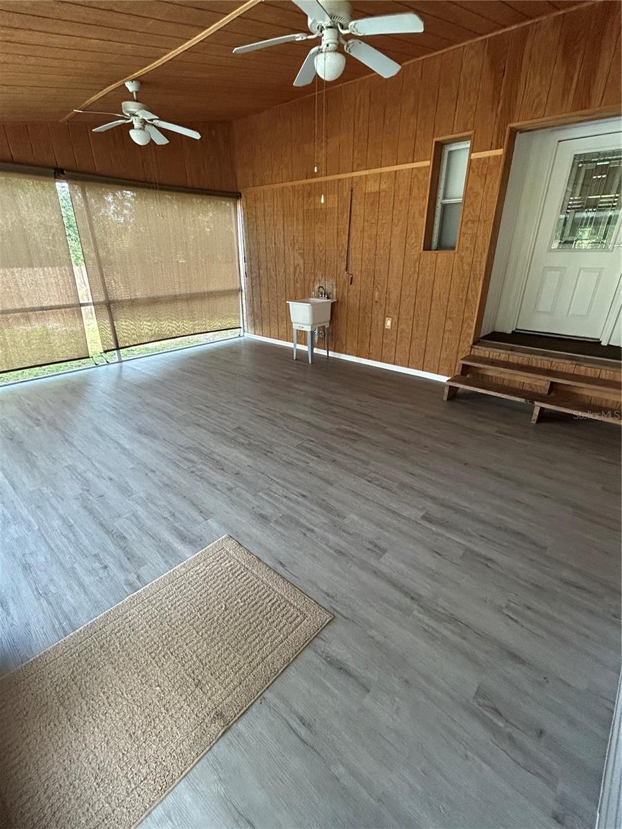 CHARLOTTE HIGHLANDS - Residential