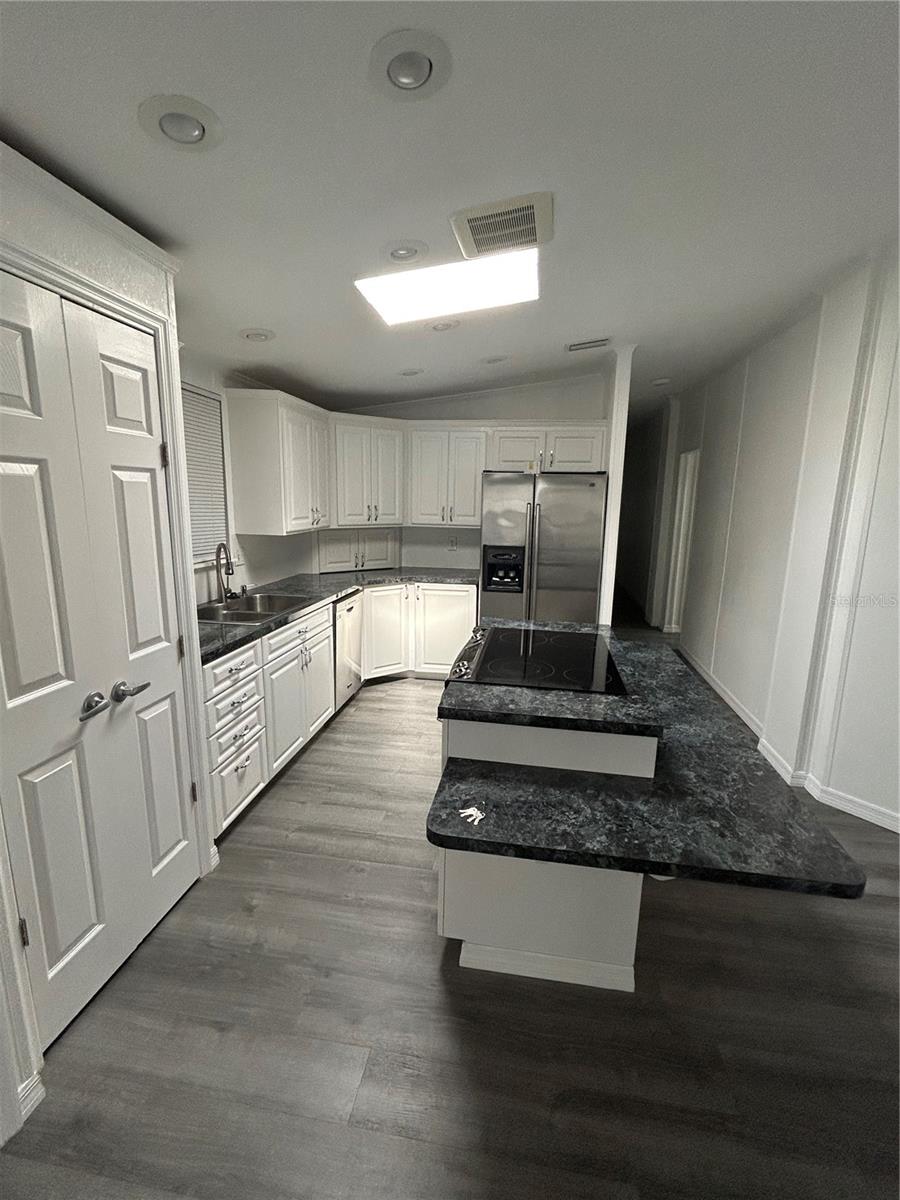 CHARLOTTE HIGHLANDS - Residential