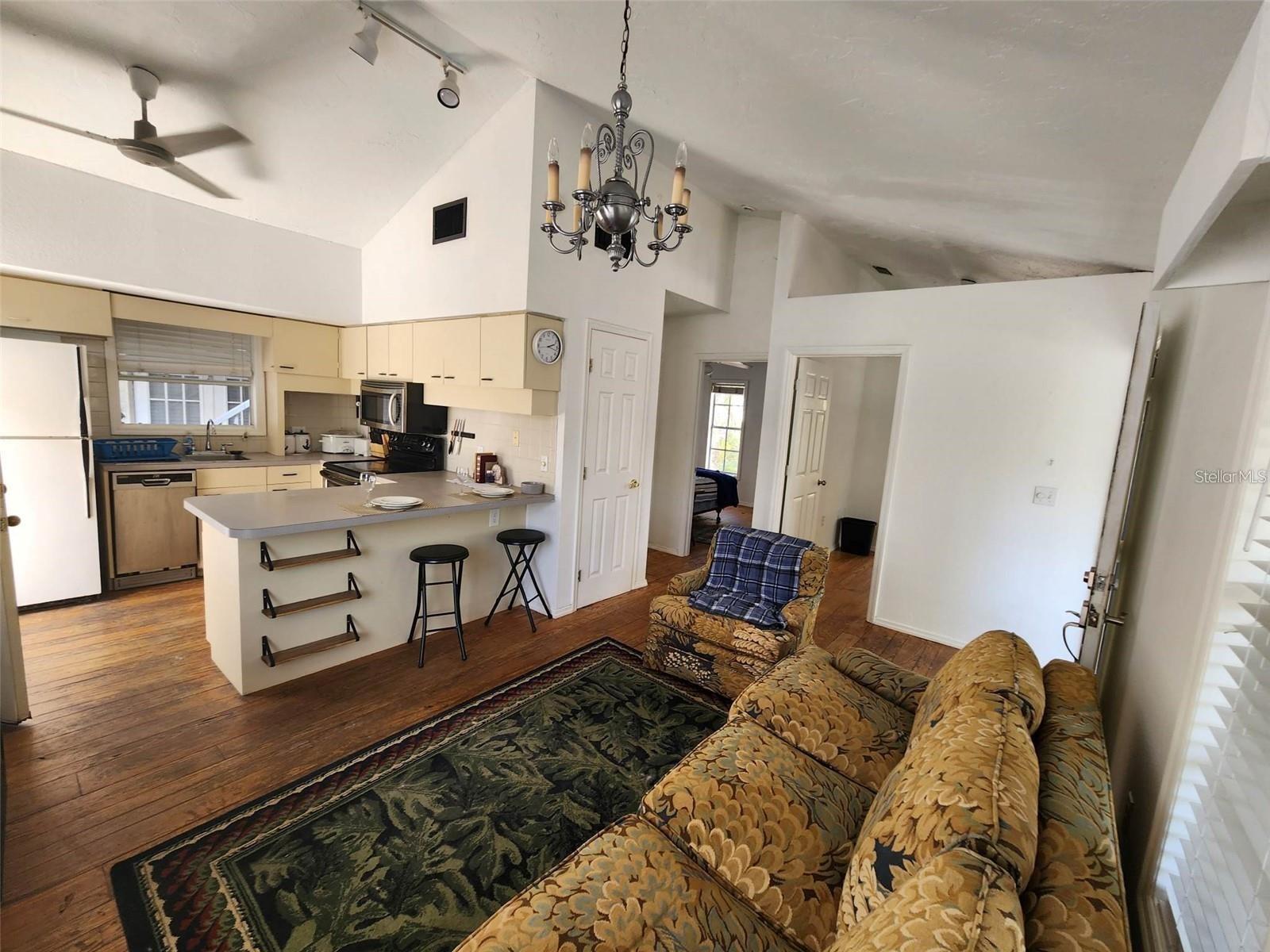 POS SUB OF BLKS G & H - Residential Lease
