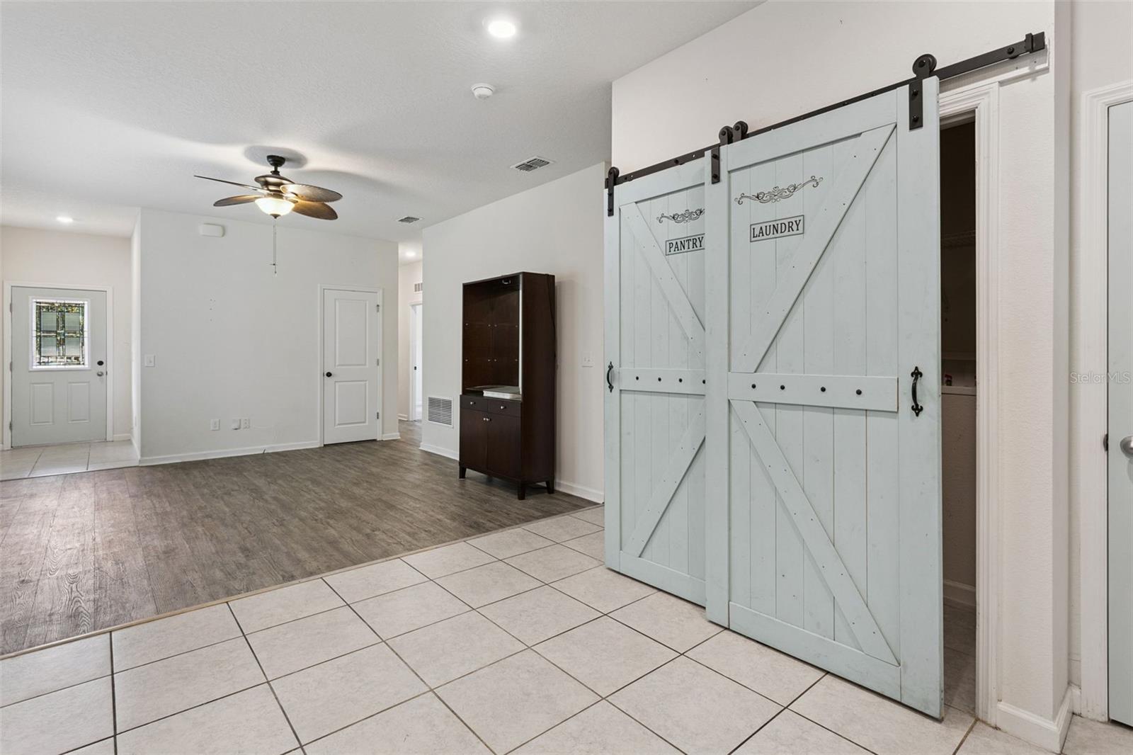 LINCOLN OAKS - Residential