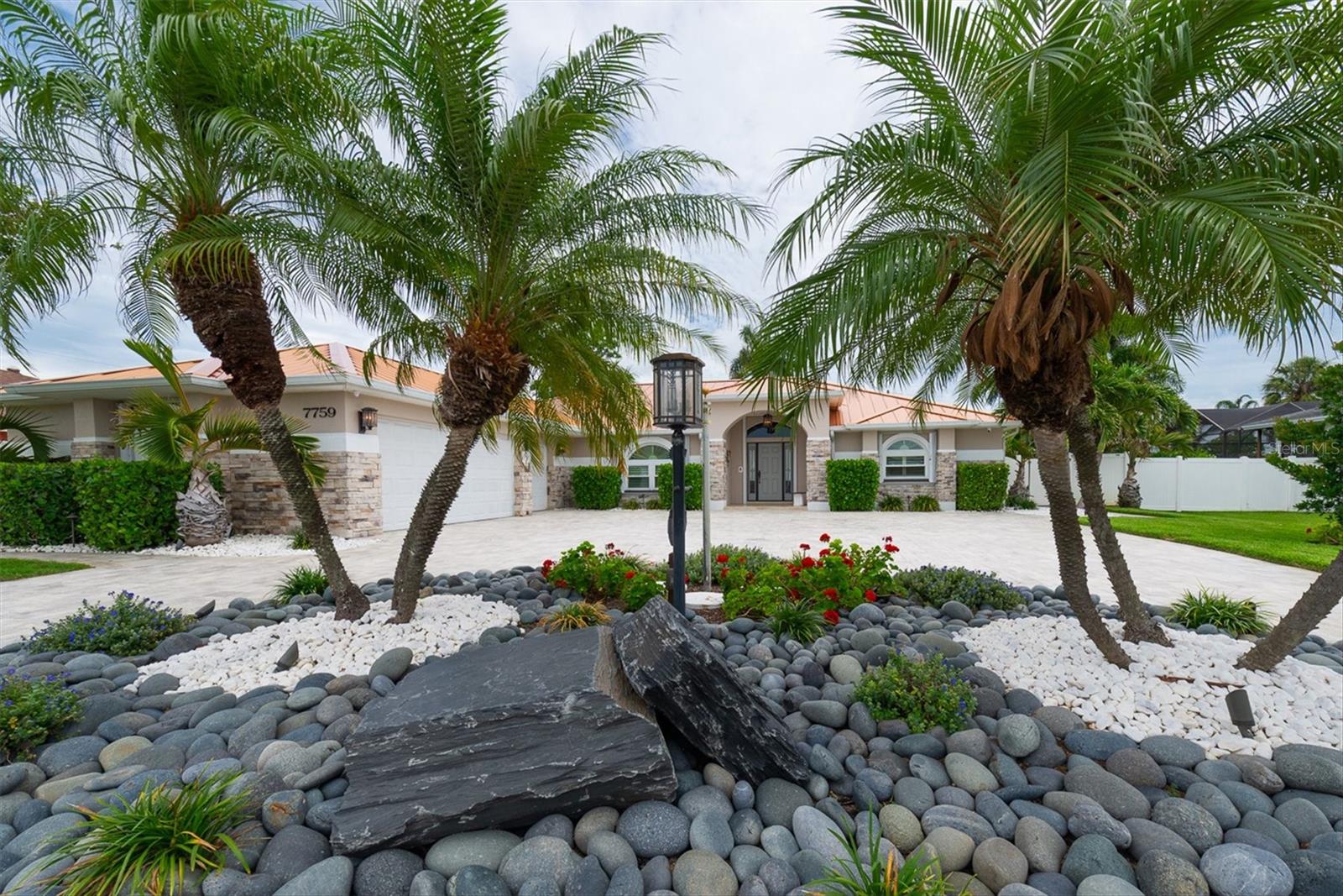 BOULEVARD WOODLANDS - Residential