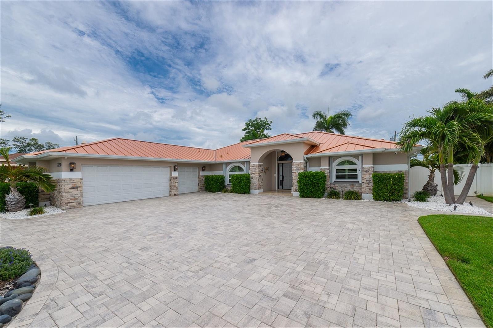 BOULEVARD WOODLANDS - Residential