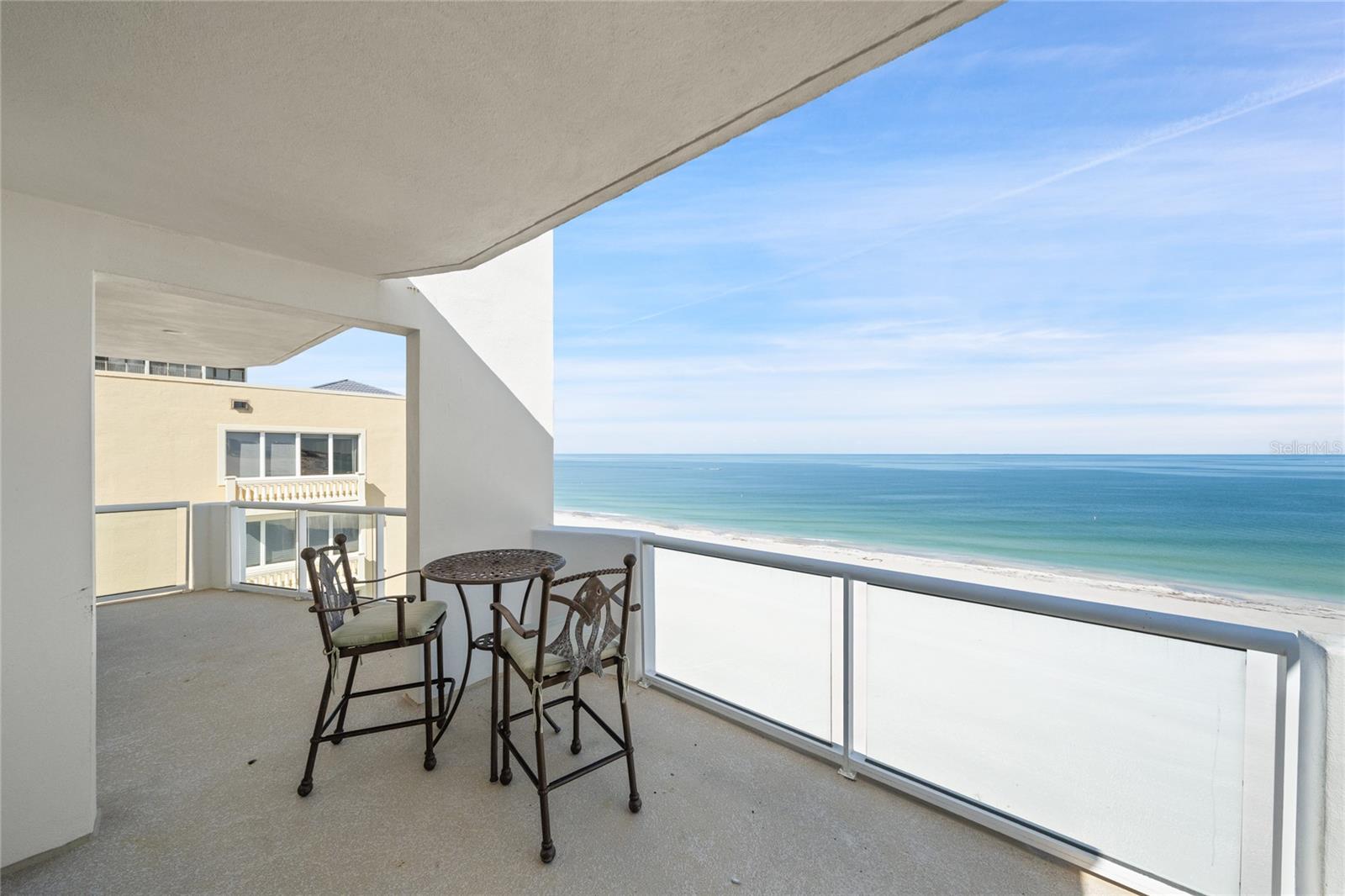 UTOPIA CONDO - Residential