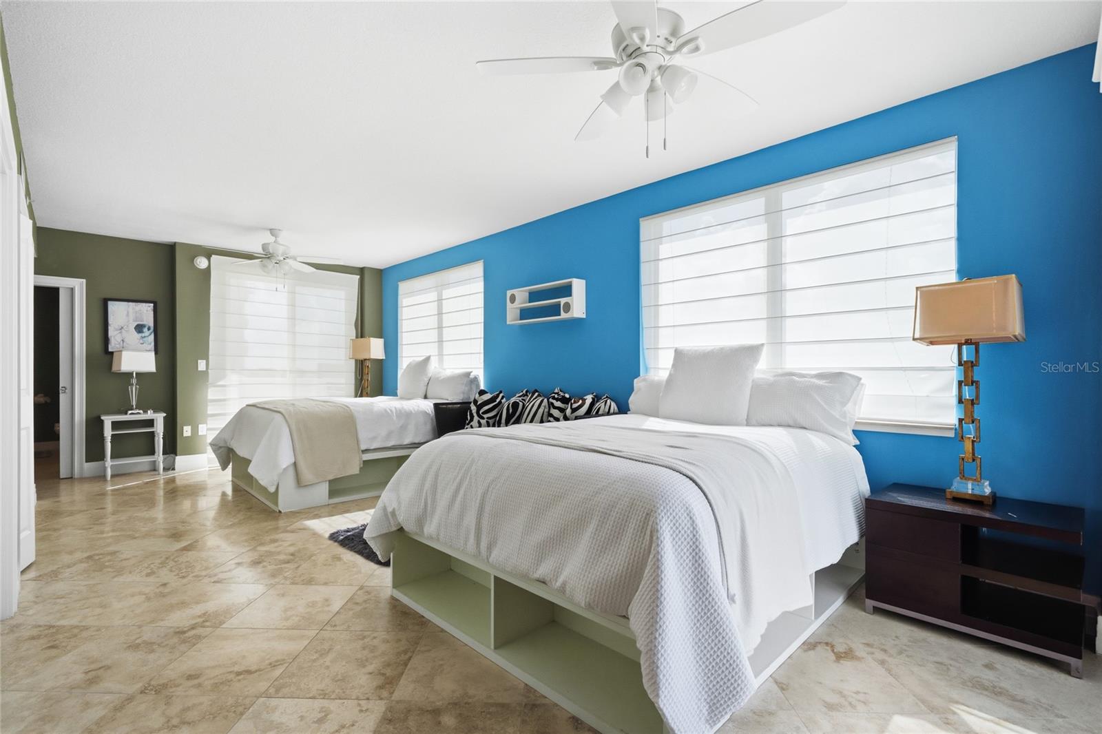 UTOPIA CONDO - Residential