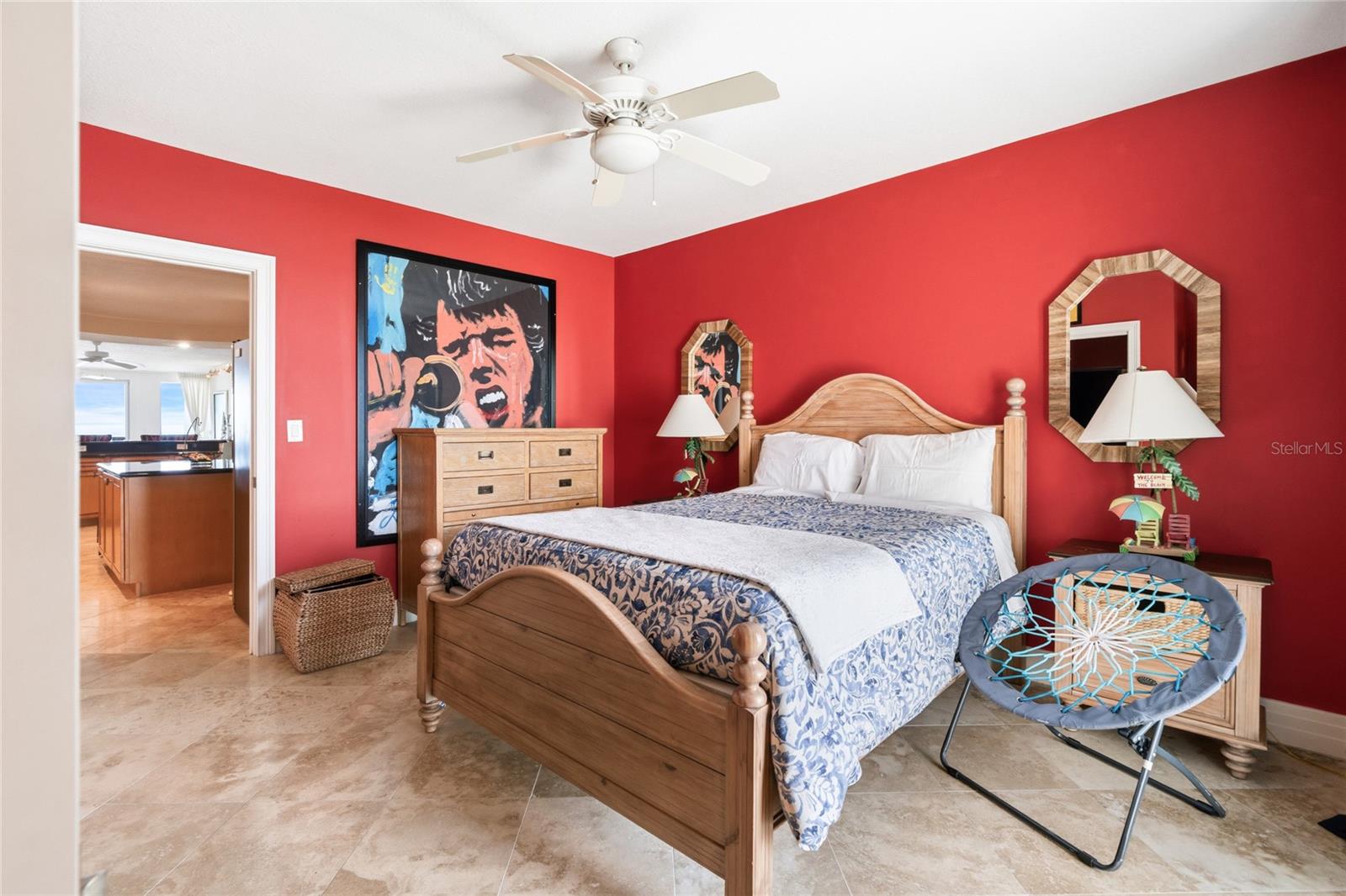 UTOPIA CONDO - Residential