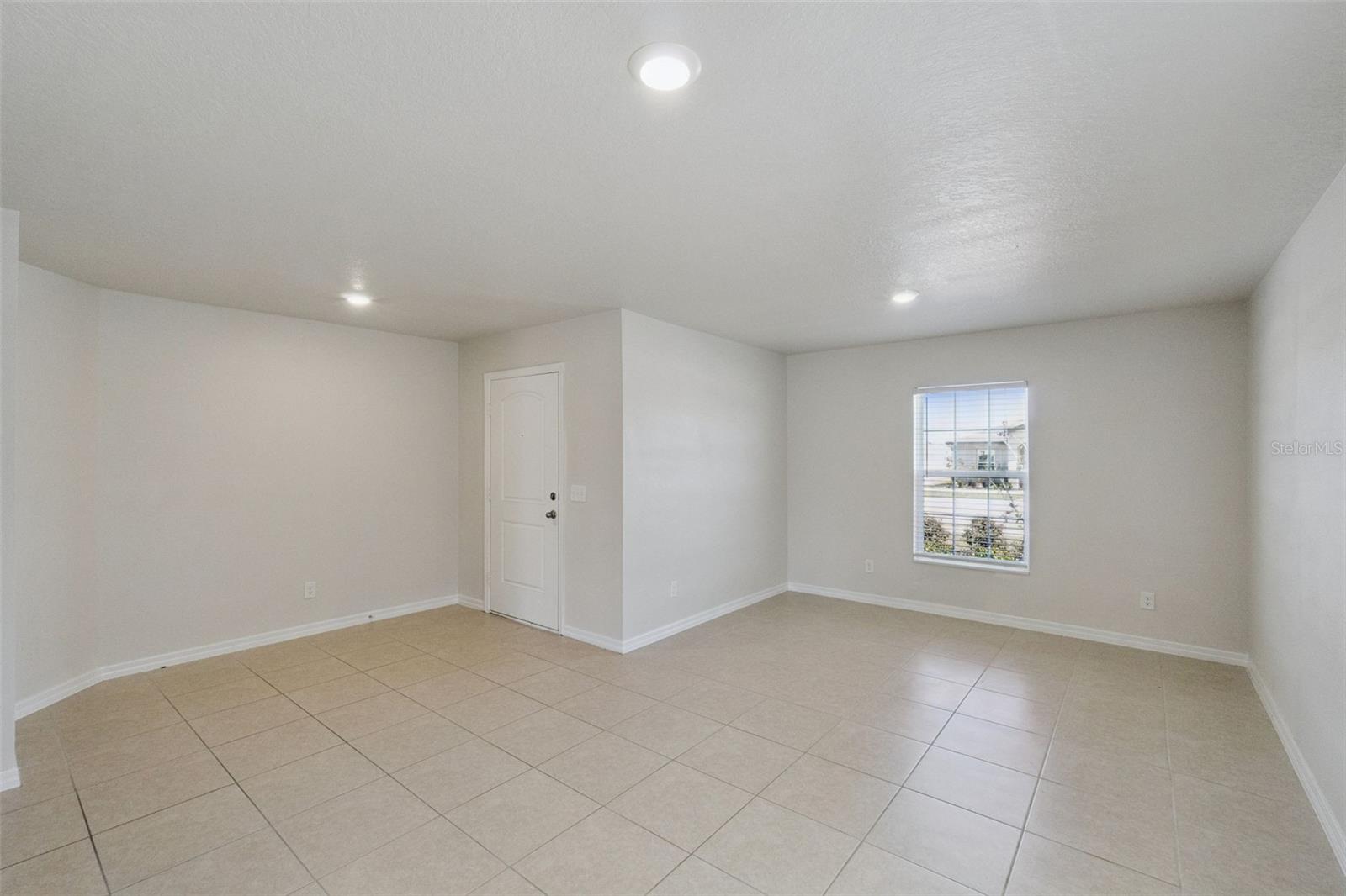 RIDGE AT SWAN LAKE - Residential