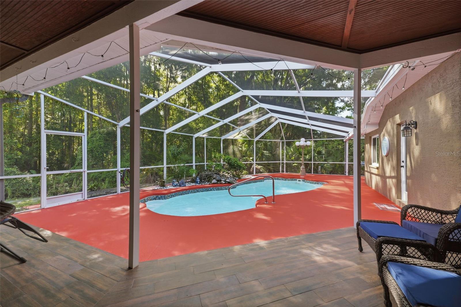 GRAND OAKS - Residential