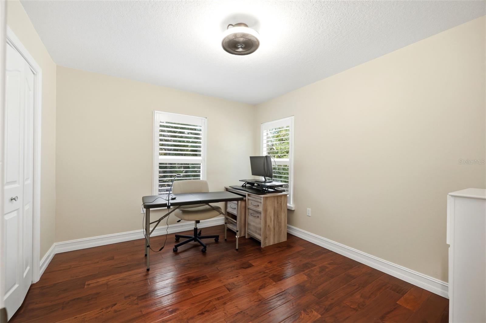 GRAND OAKS - Residential