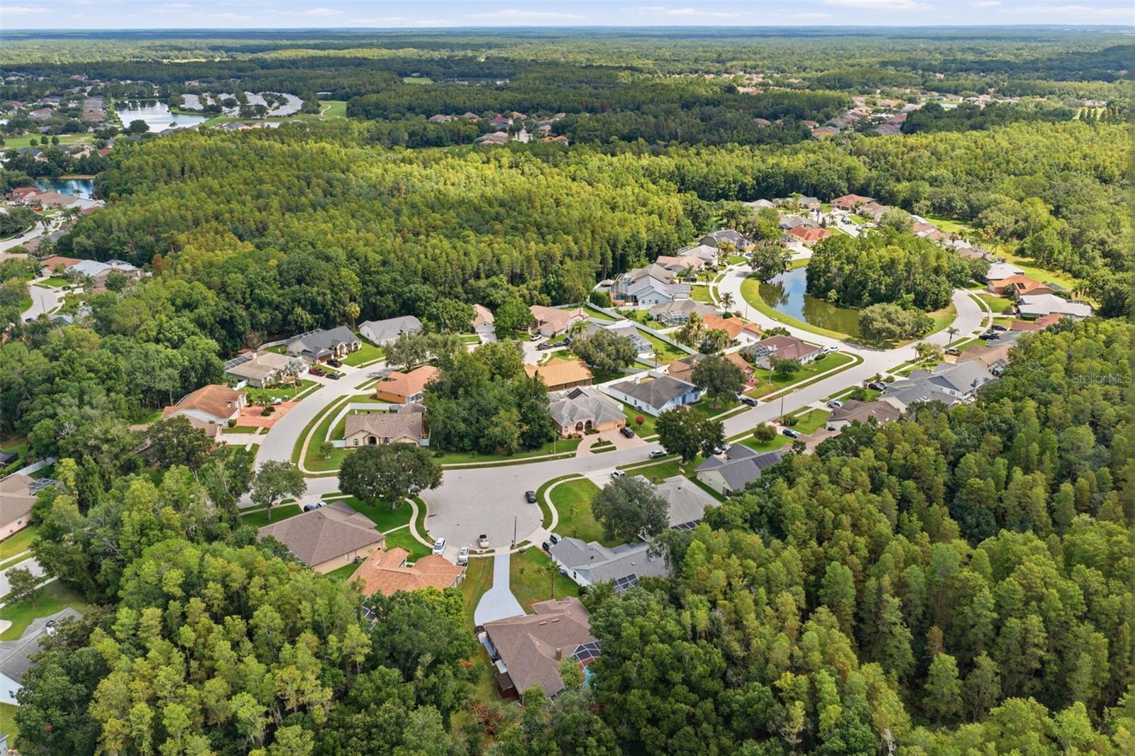 GRAND OAKS - Residential