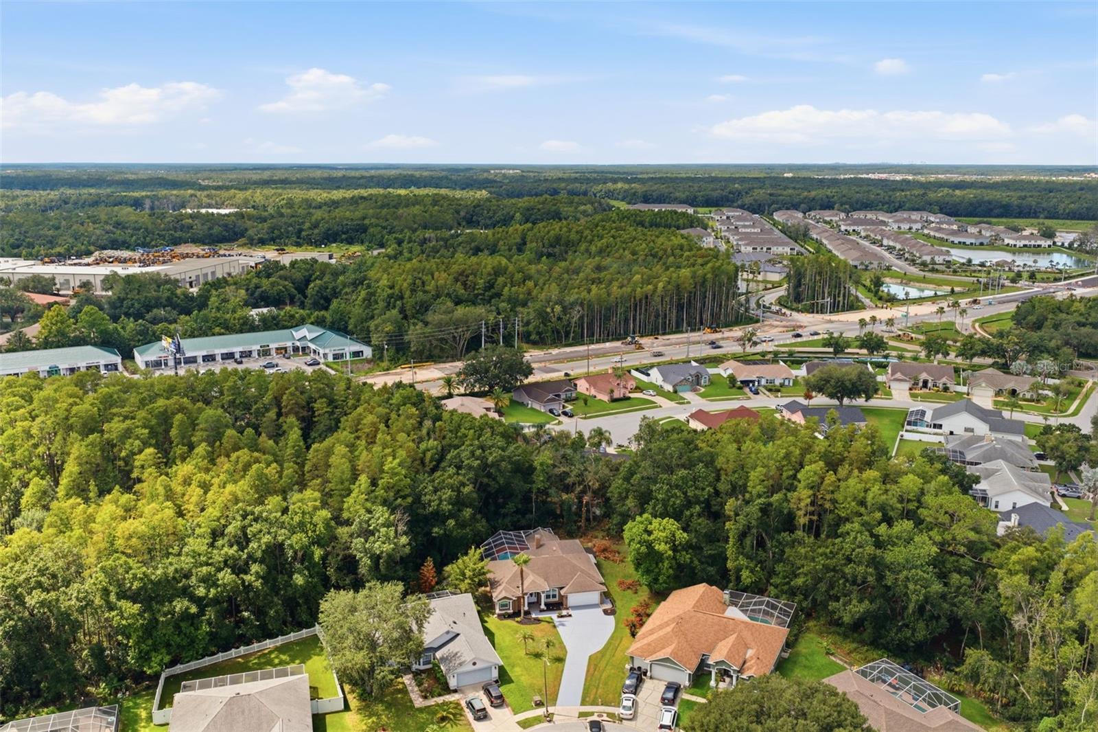 GRAND OAKS - Residential