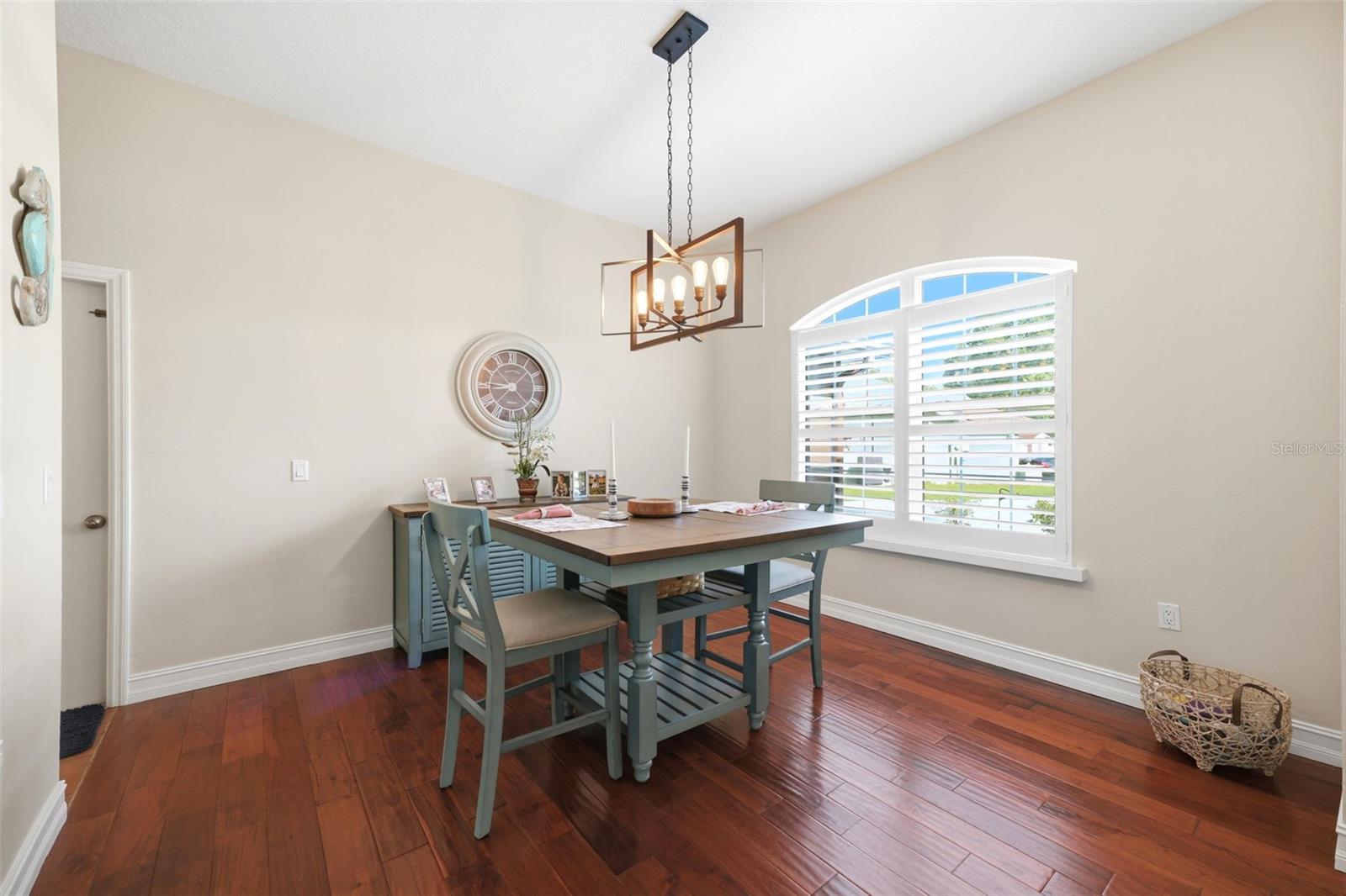 GRAND OAKS - Residential