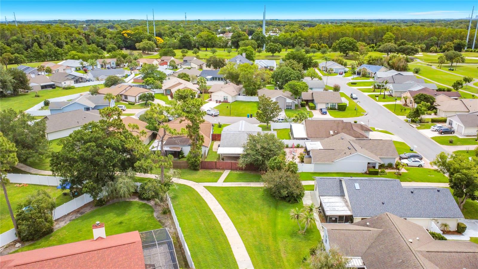 AUTUMN GREEN VILLAGE - Residential