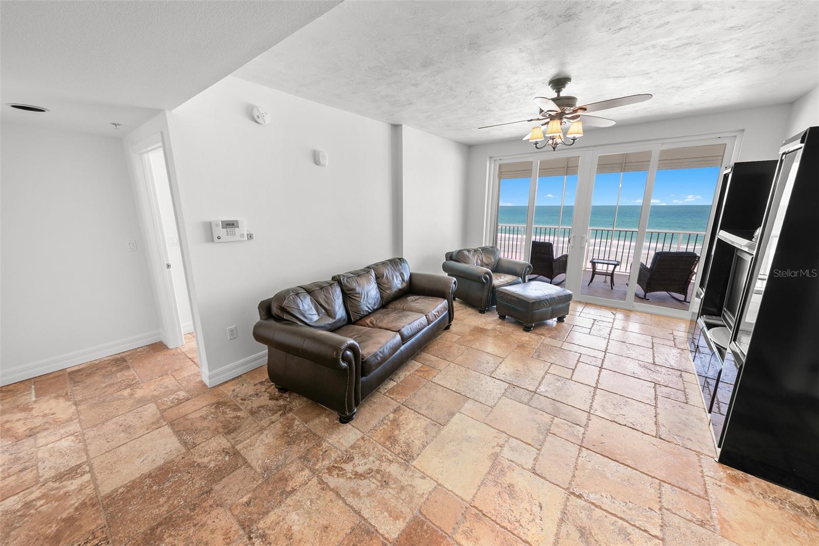 MARTINIQUE CONDO - Residential