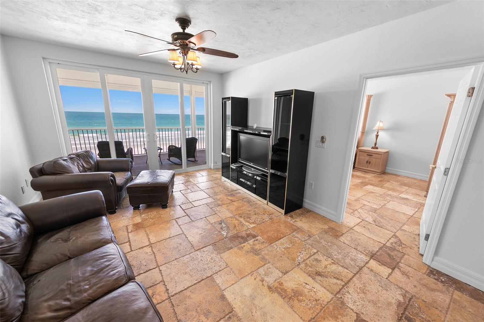 MARTINIQUE CONDO - Residential