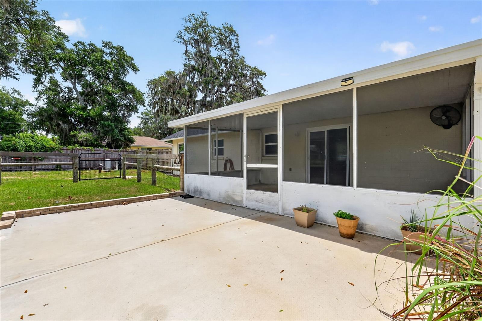 SILVER SPRINGS SHORES UNIT 25 - Residential