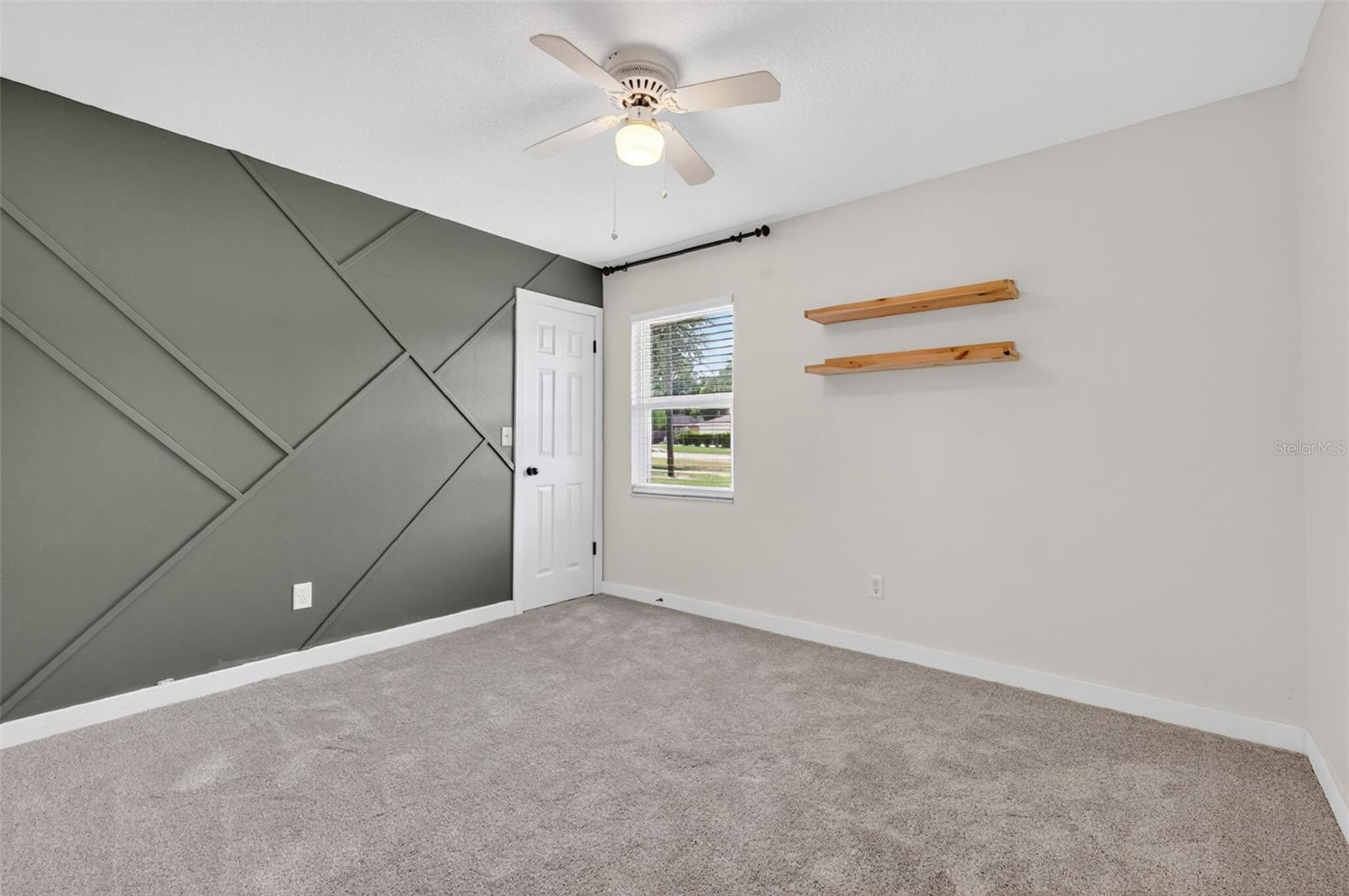 SILVER SPRINGS SHORES UNIT 25 - Residential