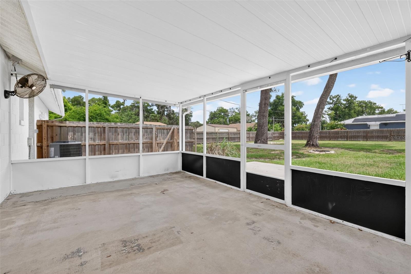 SILVER SPRINGS SHORES UNIT 25 - Residential