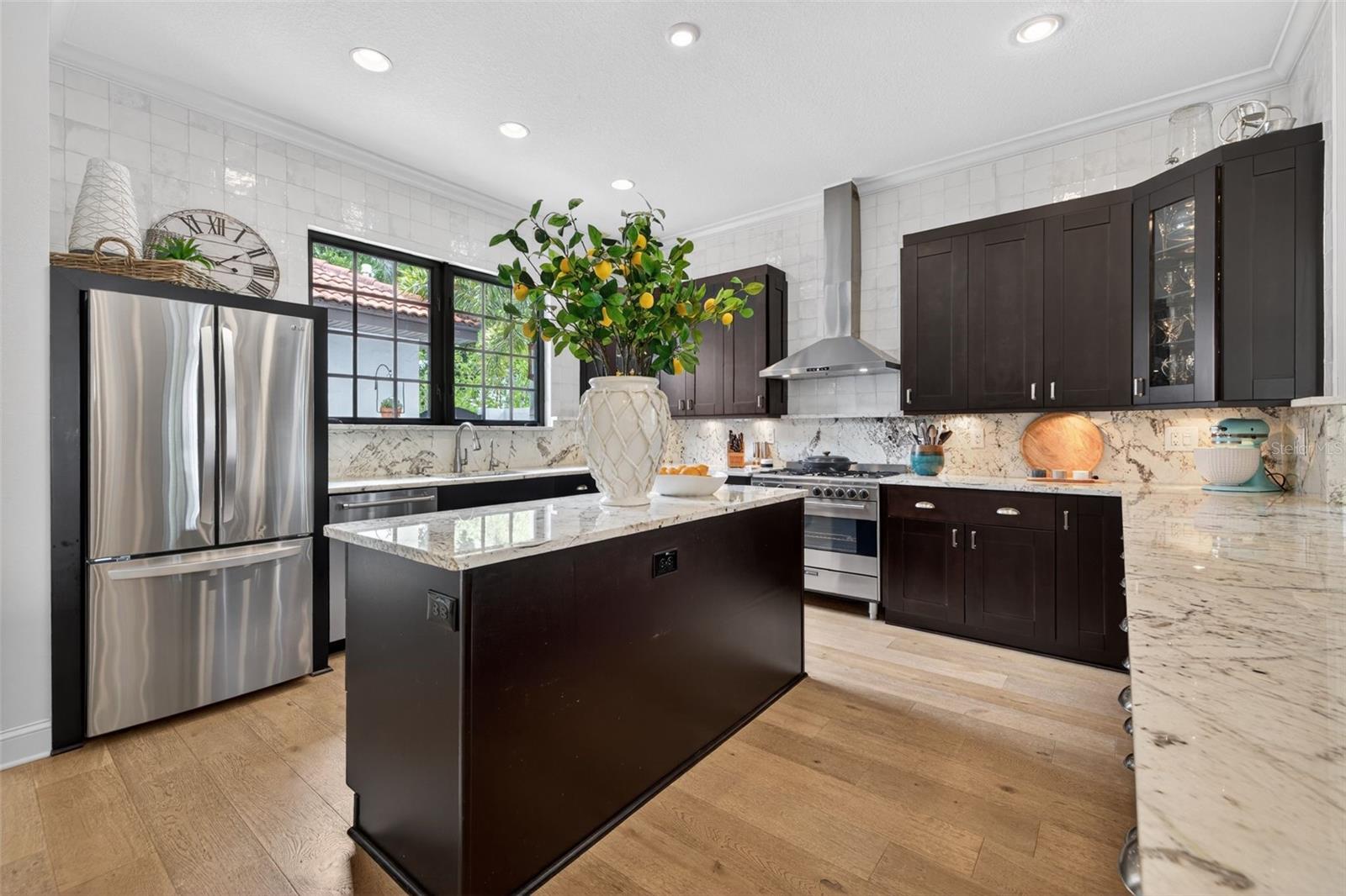 CRESCENT PARK HEIGHTS - Residential
