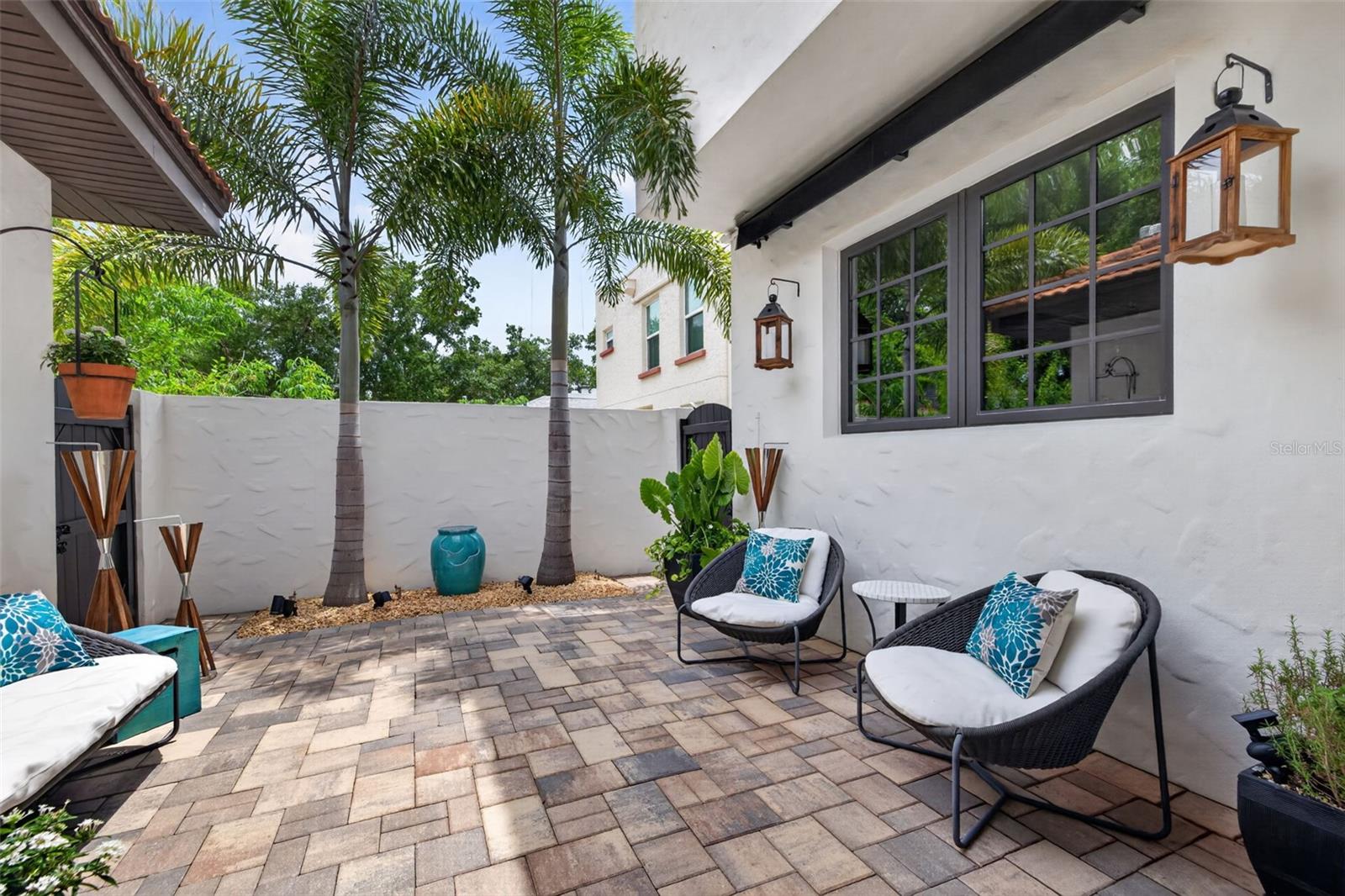 CRESCENT PARK HEIGHTS - Residential