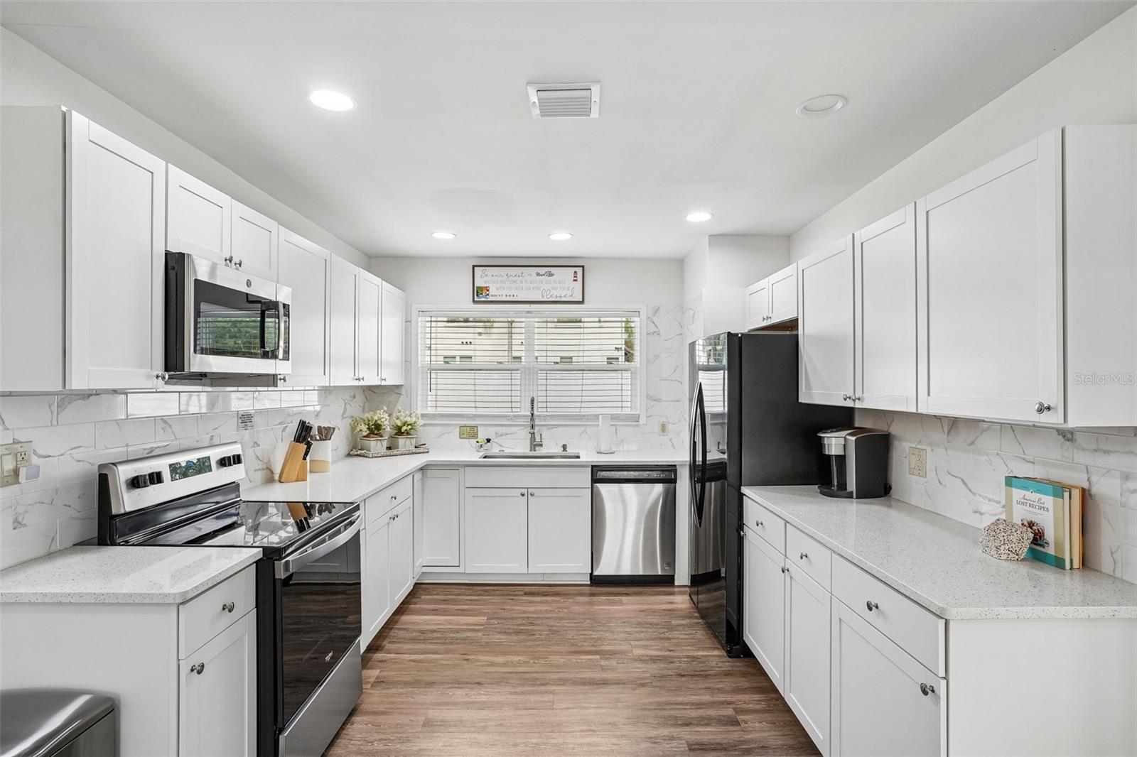 MOUNT DORA SYLVAN SHORES - Residential