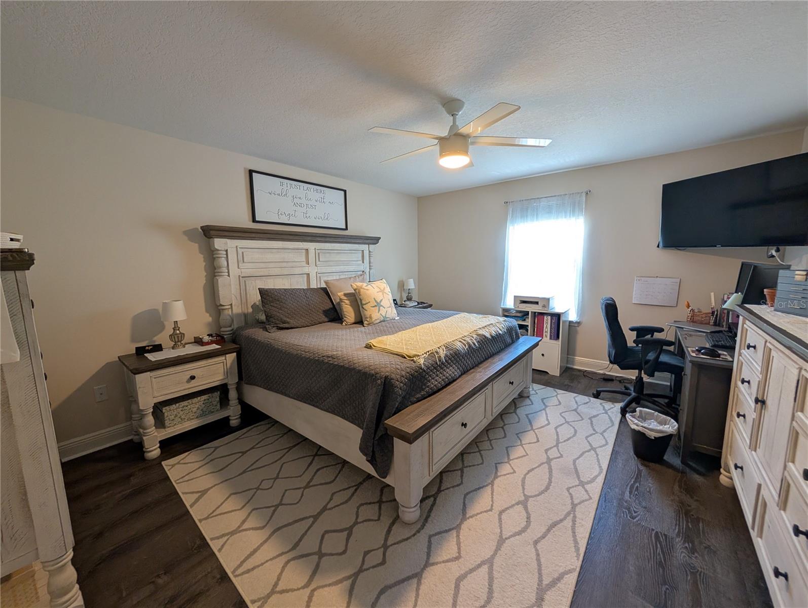 LAKESHORE PRESERVE - Residential Lease