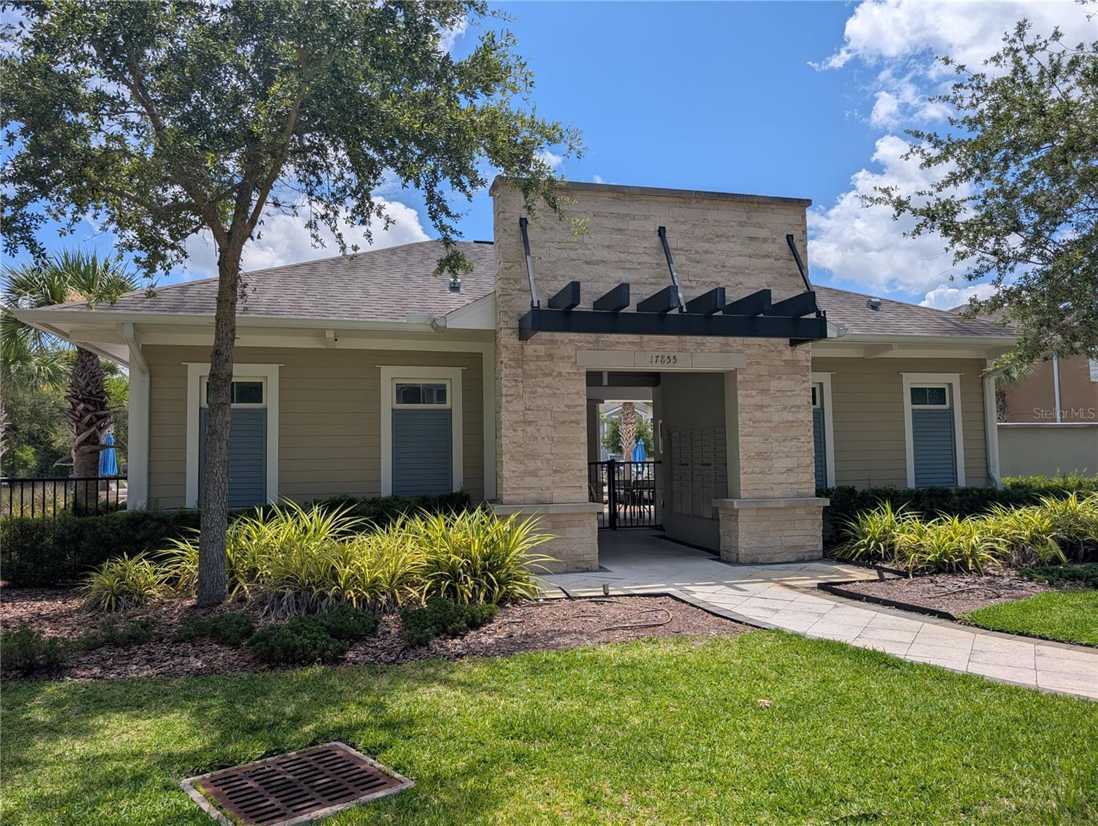 LAKESHORE PRESERVE - Residential Lease